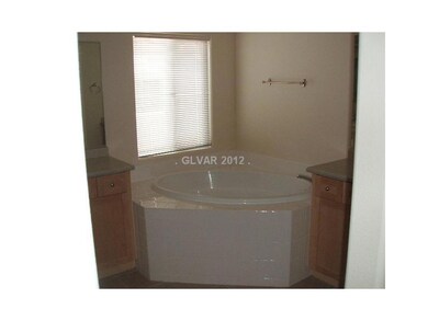 10581 Danielson Ave, Las Vegas, NV 89129 - photo 6