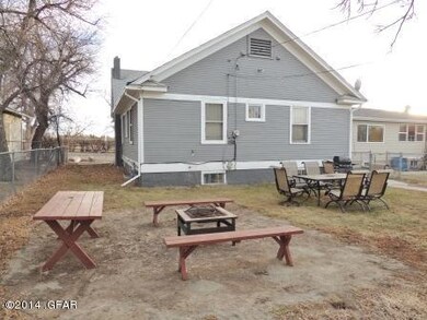 1805 2nd Ave So 017