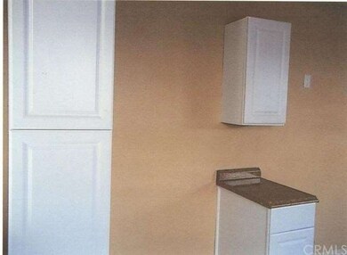 446 W Peach St, Compton, CA 90222 - photo 7