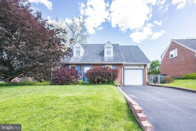 2314 N Gilinger Rd, Lafayette Hill, PA 19444 - photo 3