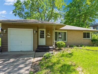 3108 Shawnee Ave, Des Moines, IA 50310 - photo 2