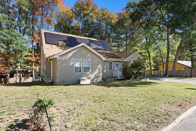 5 Friar Tuck Ln, Nashua, NH 03062 - photo 2