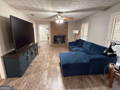 403 S Sequoyah Cir NE, Calhoun, GA 30701 - photo 3