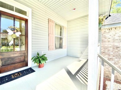 Front Porch 2/2