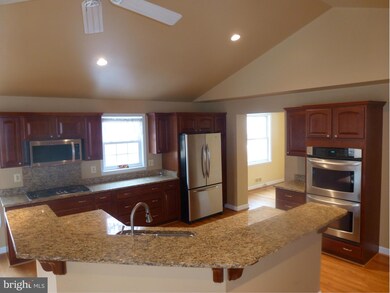 2026 Rollingwood Rd, Catonsville, MD 21228 - photo 6