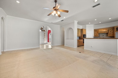 913 Shady Vale Dr, Kennedale, TX 76060 - photo 5