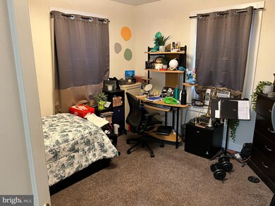 1325 Linden St, Reading, PA 19604 - photo 5