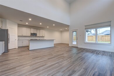 10315 Rainbow Cove Ln, Shenandoah, TX 77384 - photo 7