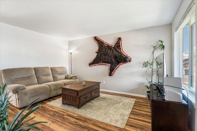 05-Living Area