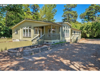 4739 N Jetty Rd, Florence, OR 97439 - photo 2