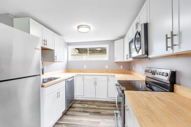 14-1357-Maple-St-WindowStill-Real-Estate