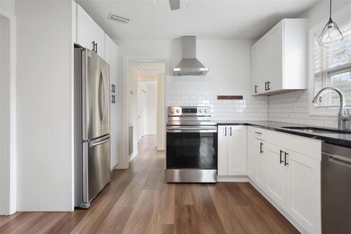 1609 San Mateo Dr, Dunedin, FL 34698 - photo 5