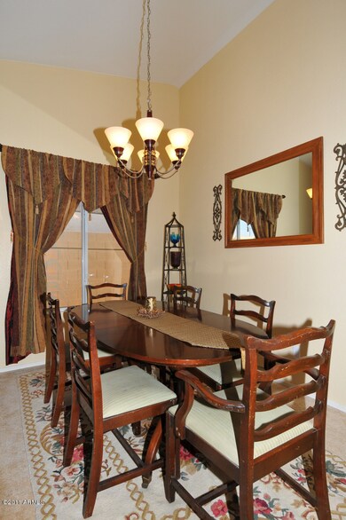 Dining 2