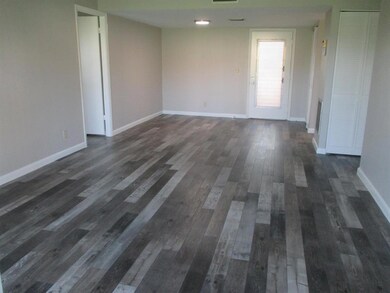 135 Lake Frances Dr, West Palm Beach, FL 33411 - photo 7