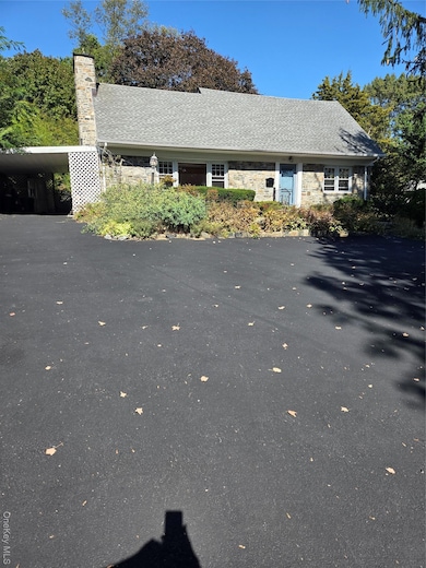 173 Underhill St, Yonkers, NY 10710 - photo 3