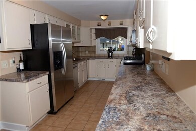 745 Deerfield Dr, North Tonawanda, NY 14120 - photo 7