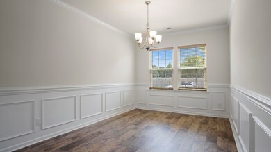 146_Guinness_Lane_Dining_01