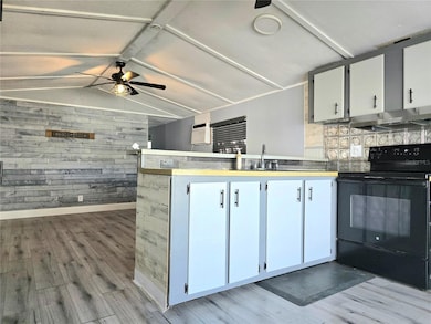 2034 Thelma Dr, Lake Alfred, FL 33850 - photo 7