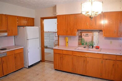 730 McBrayer Dr, Harrodsburg, KY 40330 - photo 3