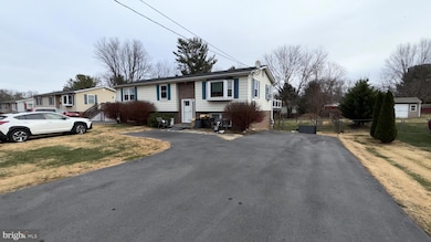 109 Porter Way, Charles Town, WV 25414 - photo 2