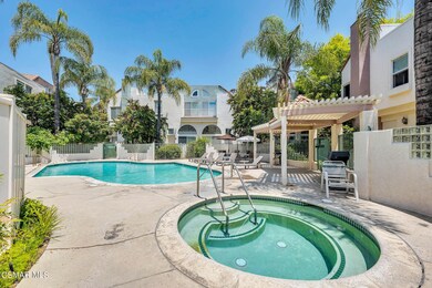 5455 Sylmar Ave #1202, Sherman Oaks -