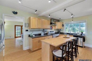 26785 S Meridian Rd, Aurora, OR 97002 - photo 2