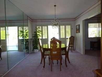 2 DINING ROOM