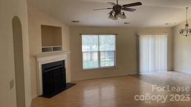 4209 Lawrence Daniel Dr, Matthews, NC 28104 - photo 2