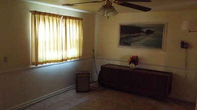 family room 2