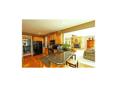 Updated kitchen, breakfast bar