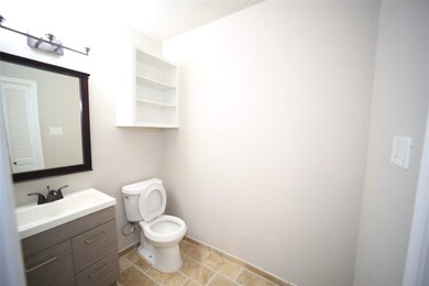 7217 Bretshire Dr, Houston, TX 77016 - photo 5