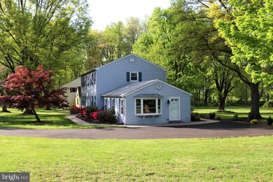 4275 Biddeford Cir, Doylestown, PA 18902 - photo 4