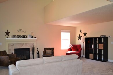 20458 Karch Dr, Bend, OR 97702 - photo 7