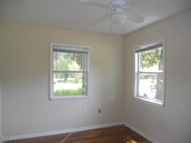 9735 Kline Rd, Jacksonville, FL 32246 - photo 4