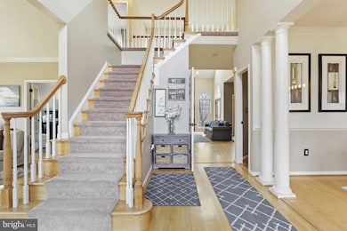 8620 Cross Oaks Ln, Fairfax Station, VA 22039 - photo 5