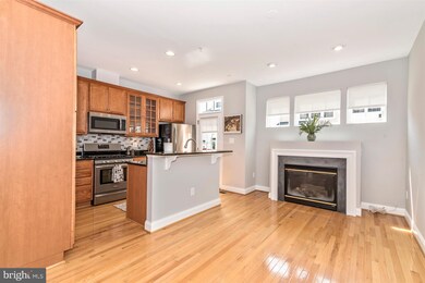 11814 Regents Park Dr, Germantown, MD 20876 - photo 6