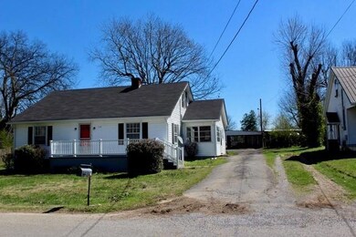 138 Carlisle Ave, Shelbyville, TN 37160 - photo 2