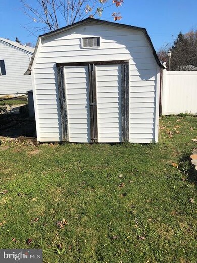 1408 Dorchester Ave, Gwynn Oak, MD 21207 - photo 2