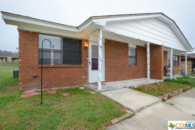 303 Horseshoe Dr unit 303, Copperas Cove, TX 76522 - photo 2