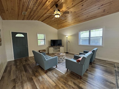 320 Pebble Creek Dr, Mountain View, AR 72560 - photo 5