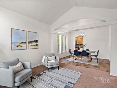 1971 E Cypress Point Dr, Eagle, ID 83616 - photo 5