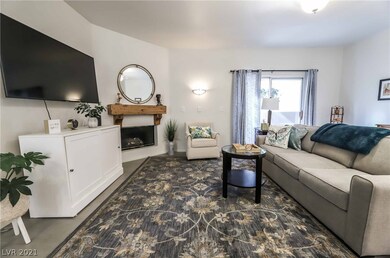 1617 Cardinal Bluff Dr unit 204, Las Vegas, NV 89128 - photo 4