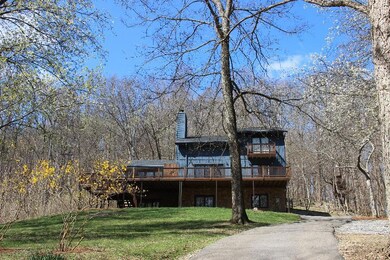 Newly Renovated! VIDEO LINK:https://www.youtube.com/watch?v=GqiqXGhG2mI&feature=youtu.be