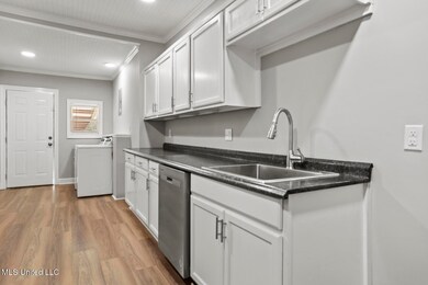 3611 N State St unit A, Jackson, MS 39216 - photo 6