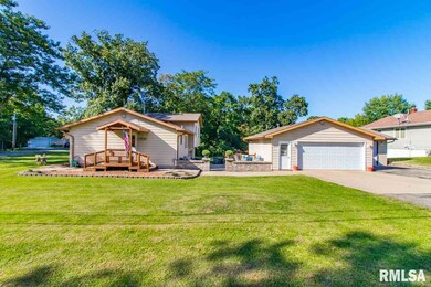 4504 N Carola Ct, Peoria, IL 61615 - photo 2