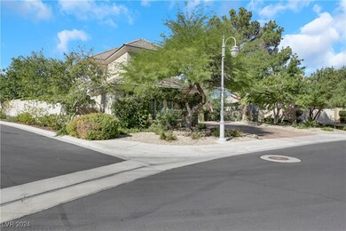 House sits on a corner lot