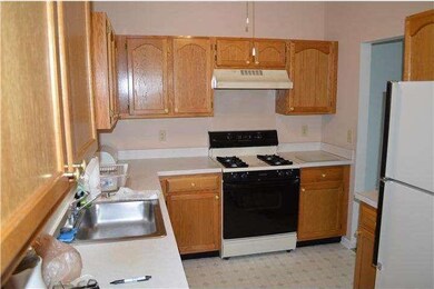 30 Tasley Ct, Trenton, NJ 08691 - photo 4