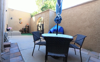 10621 Springwood Dr unit B, El Paso, TX 79935 - photo 3