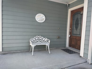 6023 Lynwood Banks Ln, Houston, TX 77092 - photo 4