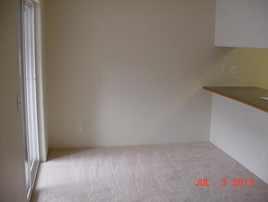 1078 Cherry St, Central Point, OR 97502 - photo 7